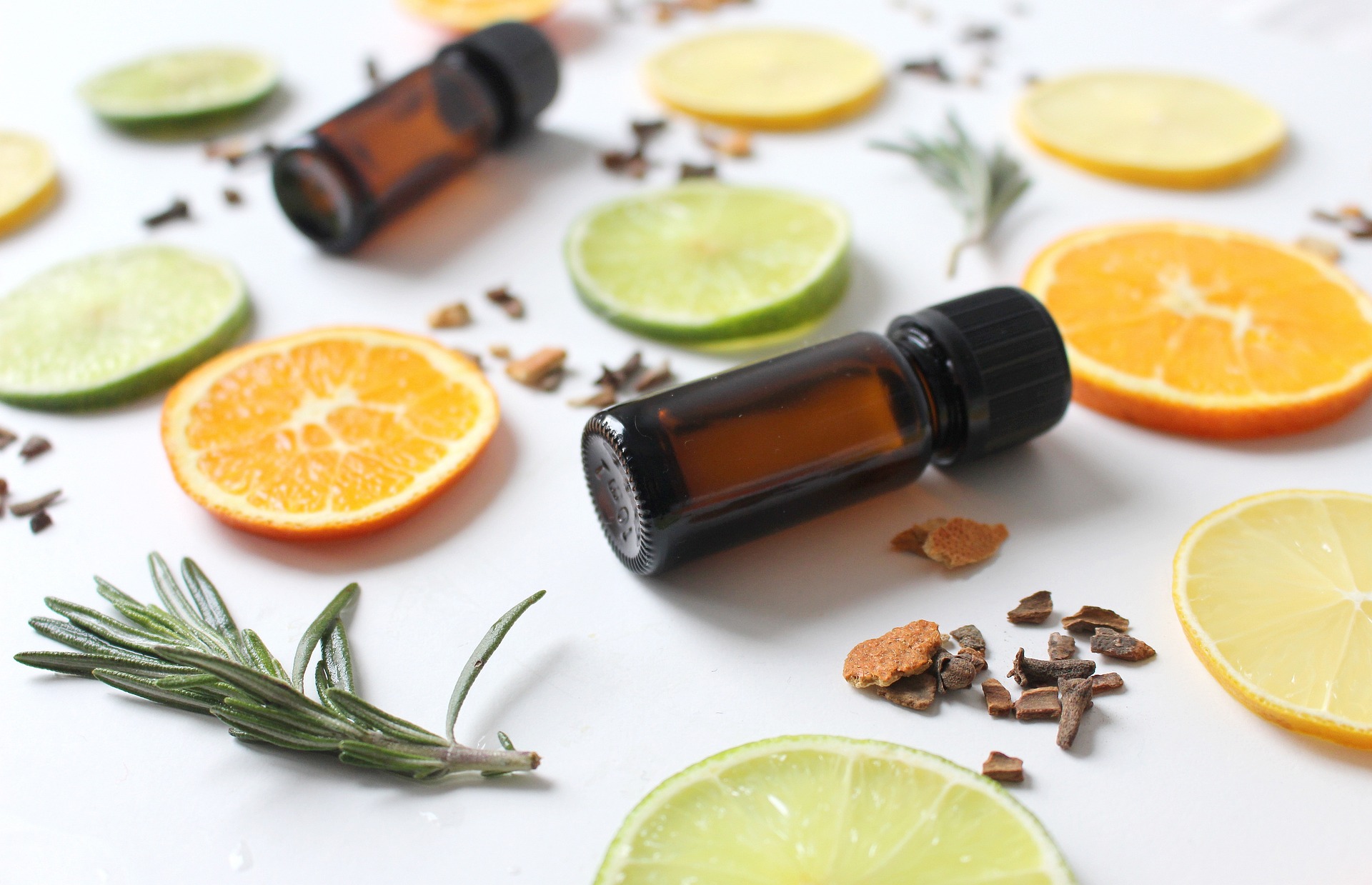 Die Welt der Aromaöle (§43b/§53c SGB XI)